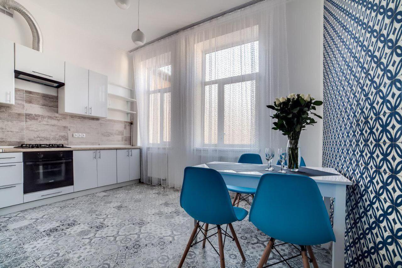 Apartament On Kulisha Street Львов Экстерьер фото